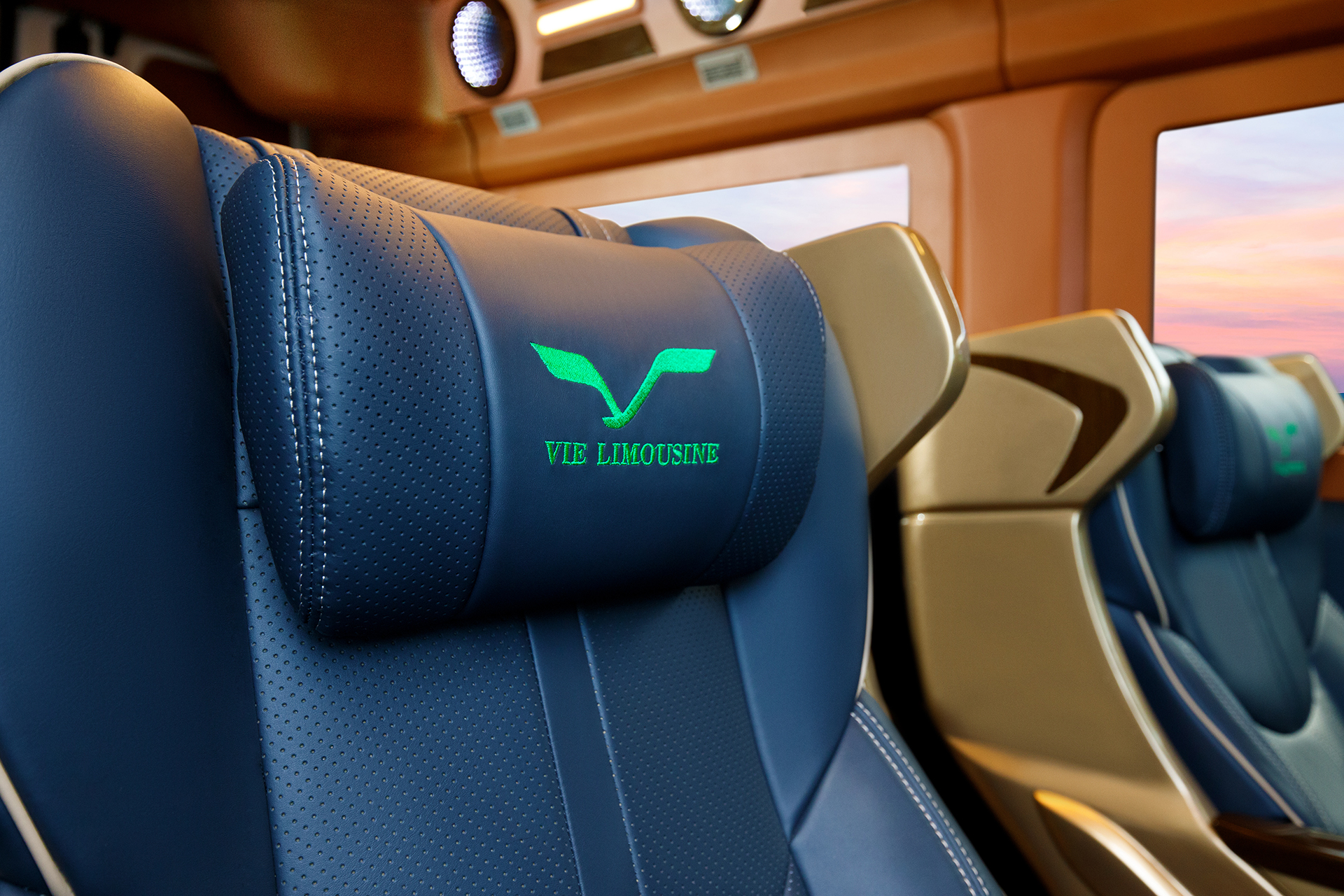 gối tựa đầu của xe limousine