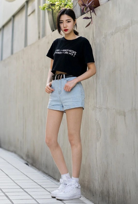 mặc đồ đi du lịch mùa hè