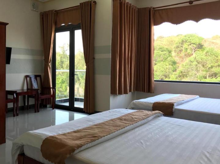 khách sạn Hồ Tràm