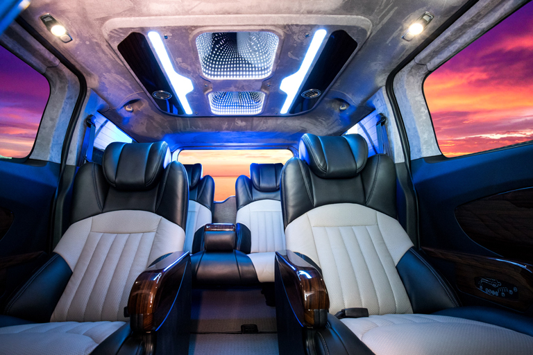 Ford Tourneo Limousine