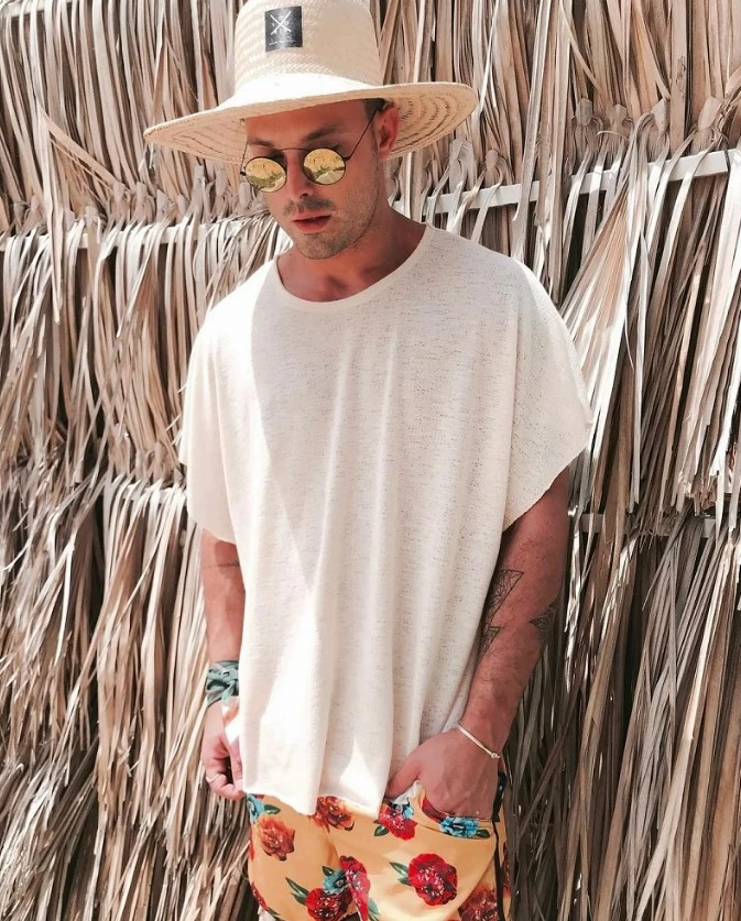 Áo phông đi biển mix boardshort