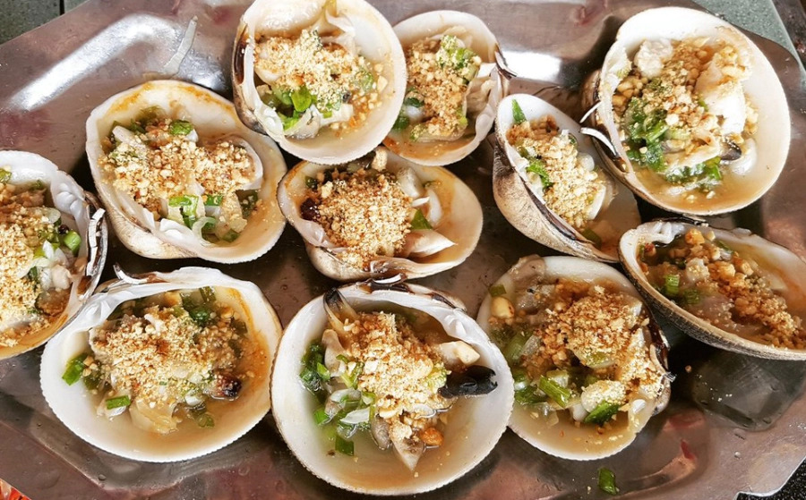 Sò tộ nướng mỡ hành cực hấp dẫn