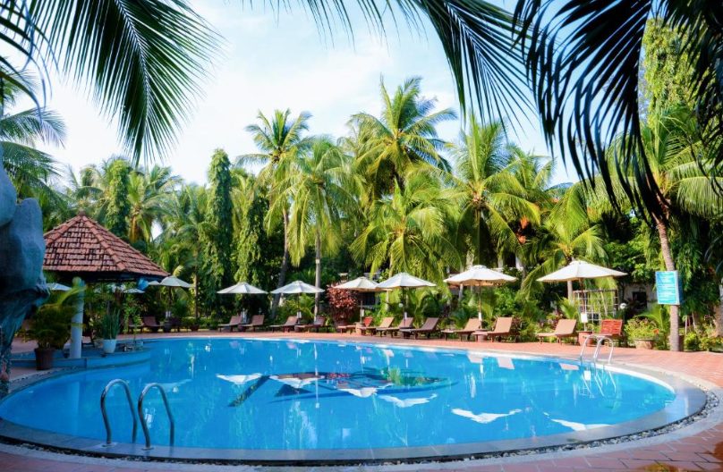 Four Oceans Resort Mũi Né