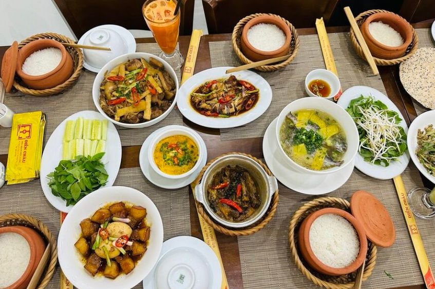 Cơm Niêu Đất Việt Vũng Tàu