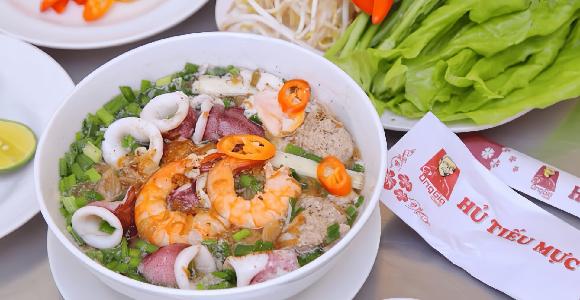 Hủ tiếu mực Ông Già Cali Vũng Tàu