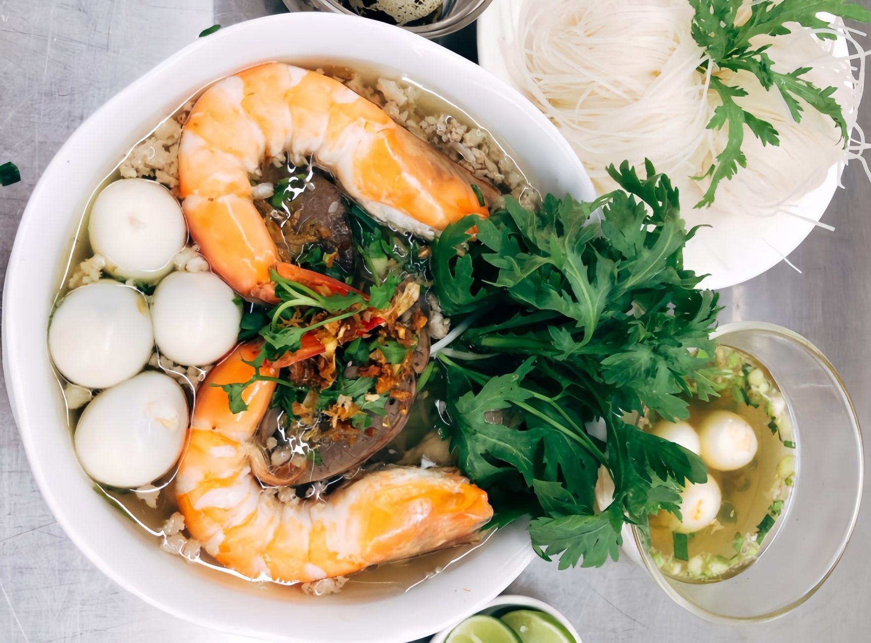 Quán hủ tiếu nam vang Nhân