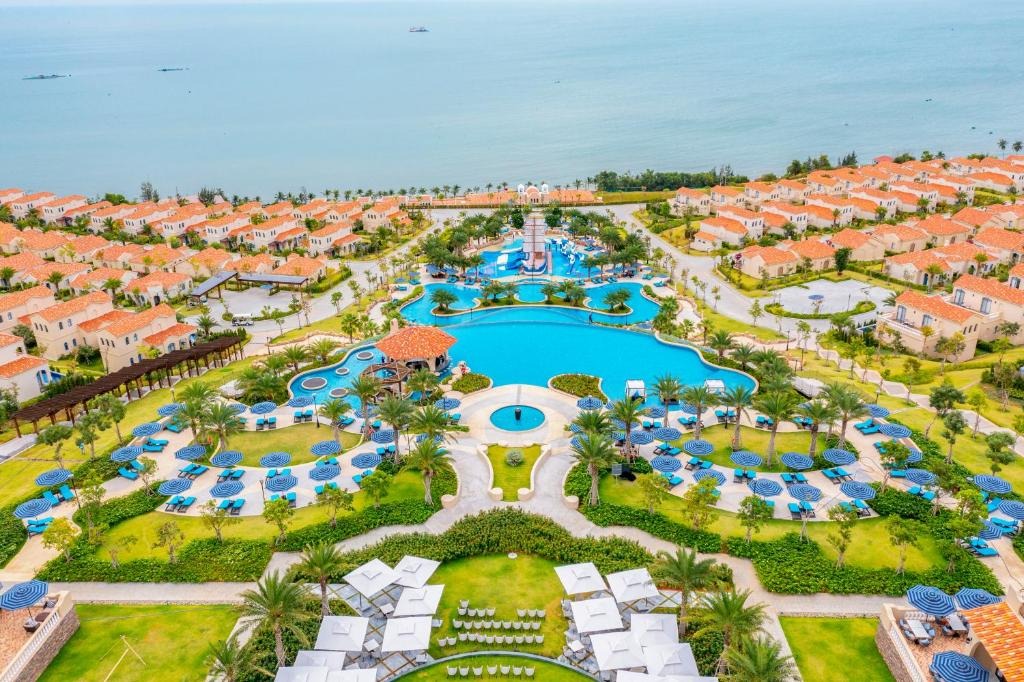 Centara Mirage Resort Mũi Né