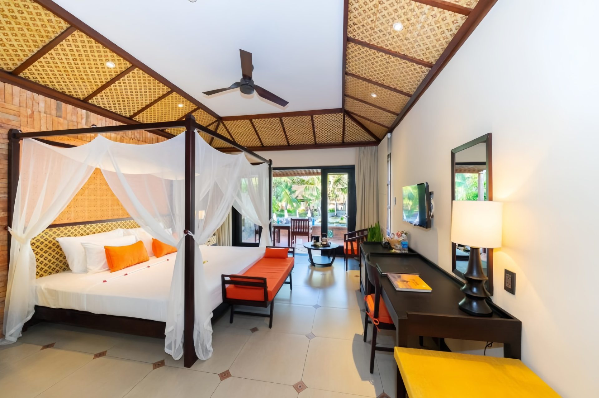 Combo trọn gói 2N1Đ Pandanus Mũi Né + Xe Limousine khứ hồi - Chỉ từ 1.950K/người