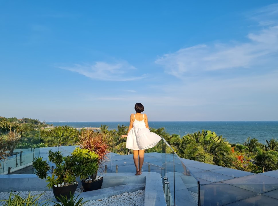 The Cliff Resort & Residences