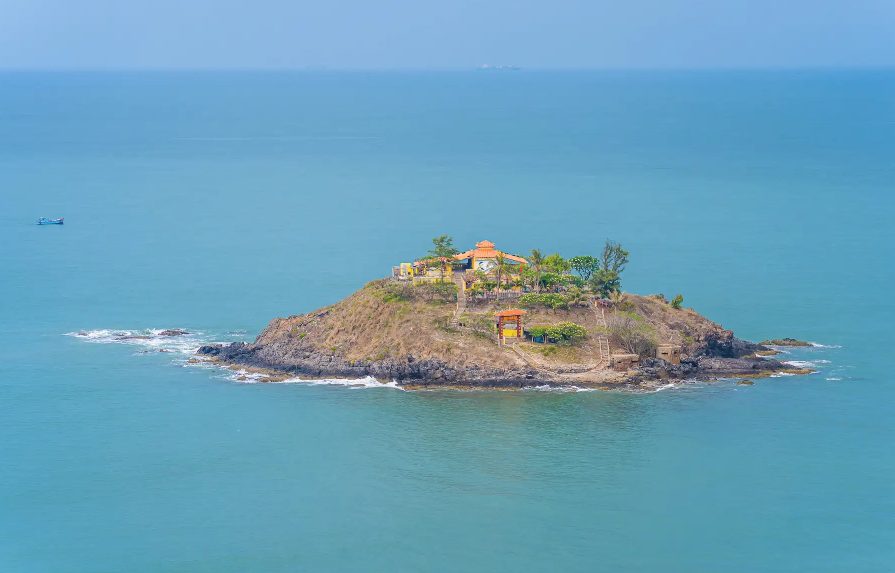 Miếu Hòn Bà