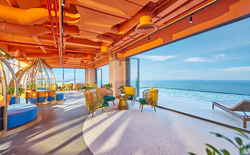 Rooftop Pool Bar