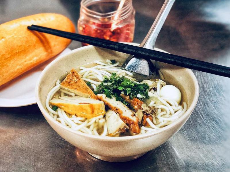 Quán ăn Xuân Ký - Quán bánh canh chả cá Mũi Né ngon mê ly