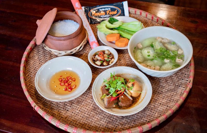 Quán cơm niêu Panda Mũi Né