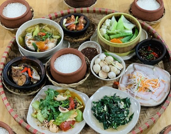 Cơm niêu Út Nhân Mũi Né