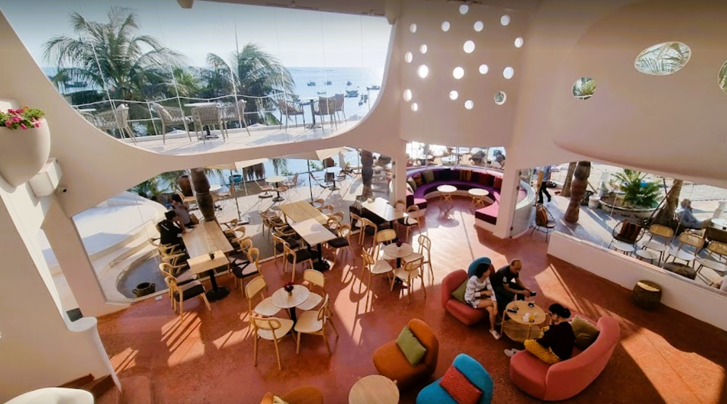 Soho Coffee - Quán cafe Mũi Né view biển