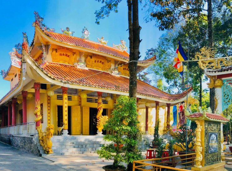 Chùa Tổ & Chùa Long Đoàn