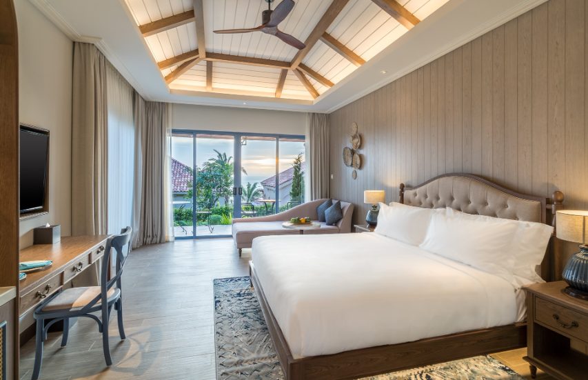 Centara Mirage Resort 5 sao Mũi Né – Cách Suối Tiên 1,5km