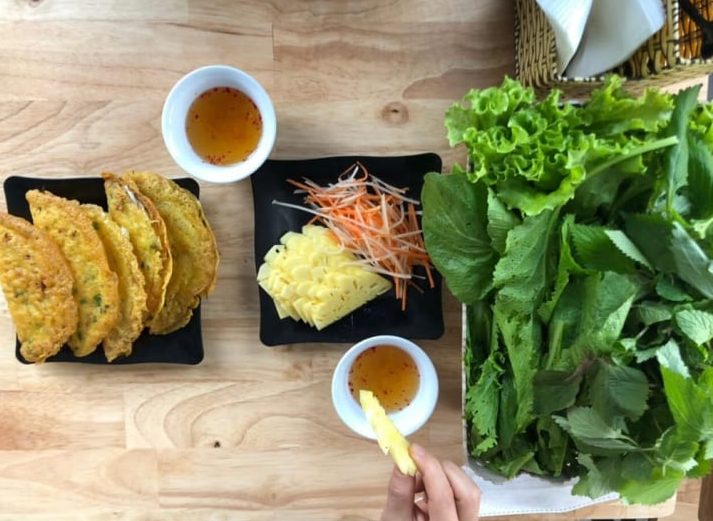 Bánh xèo cầu Dục Thanh - Nổi tiếng Phan Thiết