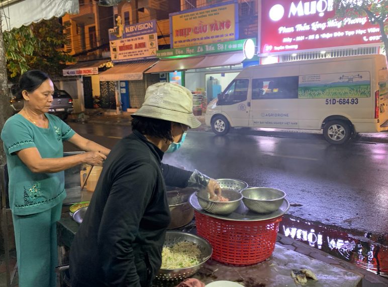 Bánh xèo cây Xoài