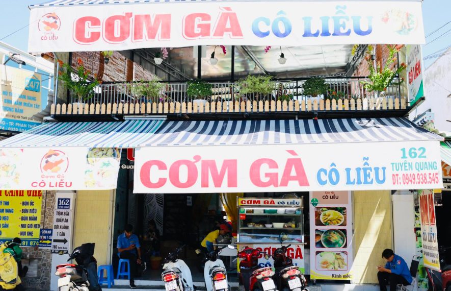 Quán cơm gà Cô Liễu ở Phan Thiết