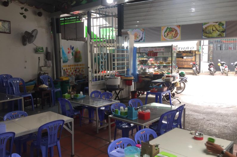 Quán cơm gà Cô Liễu ở Phan Thiết
