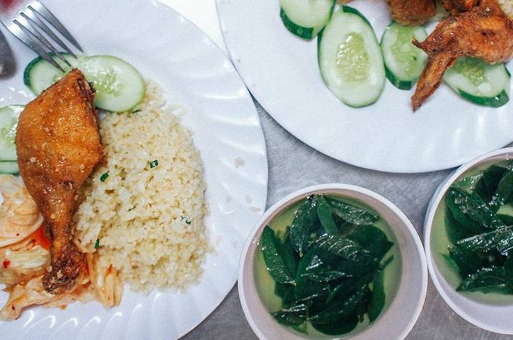 Cơm gà Thuỵ Kha 2