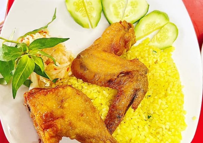Cơm gà Thuỵ Kha 2