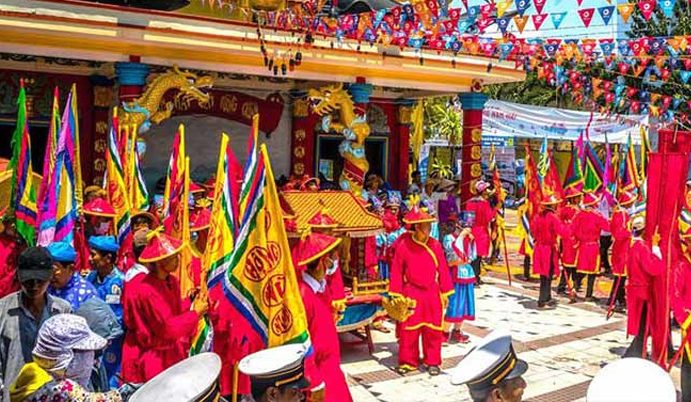 Các lễ hội cầu ngư ở Vạn Thủy Tú Bình Thuận