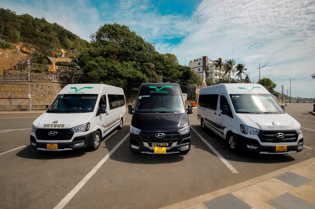Thuê xe limousine