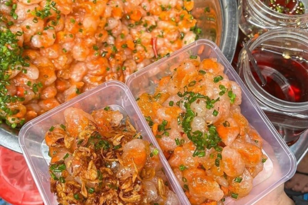 Quán vỉa hè trên đường Võ Thị Sáu