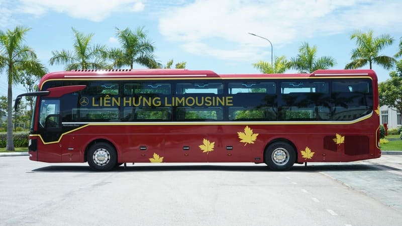 Nhà xe Liên Hưng
